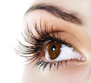 Nieuw bij De Pure Beleving! Eyelashlift met Mrs. lashlift